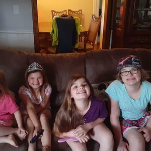 Meet your Posher, Angelique